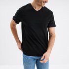 T-shirt manches courtes coton col V noir homme - La Halle T-shirt manches courtes coton col V noir homme à 5,99 € dans le catalogue La Halle