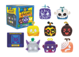 Peluche mystère - BLOX FRUITS en promo chez JouéClub Peluche mystère - BLOX FRUITS dans le catalogue JouéClub