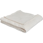 Plaid embosse flanelle - TEX BASIC - Carrefour à Toulouse Plaid embosse flanelle - TEX BASIC en promo chez Carrefour Toulouse à 6,99 €
