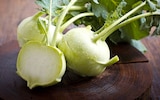 Aktuelles Kohlrabi Angebot bei REWE in Bielefeld ab 0,55 €