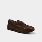 Mocassins en cuir daim marron homme en promo chez La Halle Mont-de-Marsan à 35,99 €