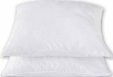 Lot de 2 oreillers 60x60cm - Super U à Rennes Lot de 2 oreillers 60x60cm en promo chez Super U Rennes à 6,99 €