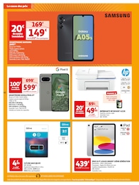 Offre Smartphone Samsung dans le catalogue Auchan Hypermarché du moment à la page 42
