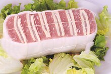 PORC RÔTI* - NaturéO à Saint-Herblain PORC RÔTI* en promo chez NaturéO Saint-Herblain à 18,91 €