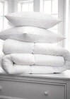 Lot de 2 oreillers 60x60cm - U Express à Champigny-sur-Marne Lot de 2 oreillers 60x60cm en promo chez U Express Champigny-sur-Marne à 7,99 €