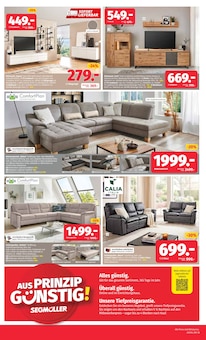 Couch im Segmüller Prospekt "Glück gibt’s zum mitnehmen" mit 8 Seiten (Nürnberg)