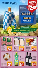 Rotwein im REWE Prospekt "Dein Markt" auf Seite 15