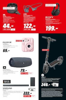 Kopfhörer im aktuellen MediaMarkt Saturn Prospekt (Heilbronn) Kopfhörer im MediaMarkt Saturn Prospekt "HEILBRONN FEIERT WIEDERERÖFFNUNG NACH UMBAU" mit 8 Seiten (Heilbronn)