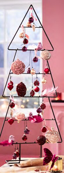 Deko-Baum oder Weihnachtsdekoration bei Ernstings family in Falkensee Deko-Baum oder Weihnachtsdekoration im Angebot bei Ernstings family Falkensee