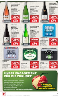 Wasser im Kaufland Prospekt "Hier bin ich richtig" mit 52 Seiten (Mannheim)
