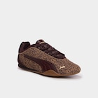 Promo Baskets running lacets Puma Catch Soleil marron femme à 48,99 € dans le catalogue La Halle à Saint-Paul-lès-Dax