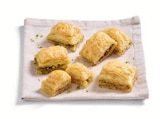 Baklava Pistazie von Deluxe für 4,49 € bei Lidl im Angebot Baklava Pistazie von Deluxe im aktuellen Lidl Prospekt