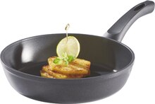 Pfanne bei XXXLutz Möbelhäuser in Augsburg Pfanne im Angebot bei XXXLutz Möbelhäuser Augsburg für 39,99 €