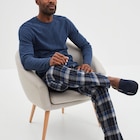 Ensemble pyjama manches longues 2 pièces bleu marine homme dans le catalogue La Halle