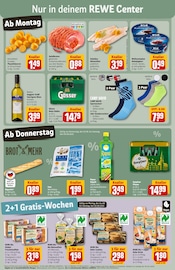 Aktueller REWE Prospekt mit Socken, "Dein Markt", Seite 3