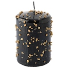 Kerze im weihnachtlichen Design im aktuellen Ernstings family Prospekt