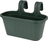 Jardinière pour balcon en promo chez Maxi Bazar Versailles à 3,99 €