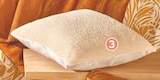 Intermarché Super Saint-Vallier - Promo Coussin bouclette Promo Coussin bouclette à 9,90 € dans le catalogue Intermarché Super à Saint-Vallier