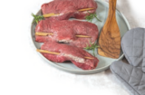 Aktuelle Lamm Angebote bei tegut in Kassel Aktuelles Lammlachs gefüllt Angebot bei tegut in Kassel ab 3,99 €