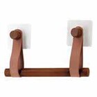 Dérouleur de papier wc bambou lanière simili cuir en promo chez Maxi Bazar Marseille à 3,49 €