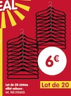 Lot de 20 cintres effet velours dans le catalogue B&M