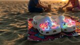 Aktuelle Schuhe Angebote bei Mäc-Geiz in Halle (Saale) Aktuelles LED-Schuh-/Taschenpin Angebot bei Mäc-Geiz in Halle (Saale) ab 1,79 €