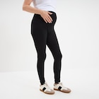 Legging grossesse en coton noir femme maternité en promo chez La Halle Legging grossesse en coton noir femme maternité dans le catalogue La Halle