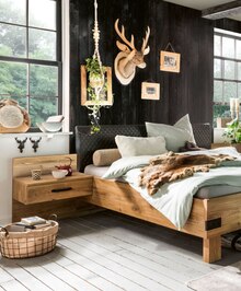 Kleiderschrank von uno bei Höffner Kleiderschrank von uno für 799,00 € bei Höffner im Prospekt "Schlafen Spezial "