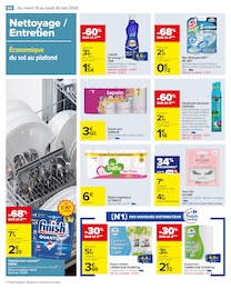 Offre Lave-Vaisselle dans le catalogue Carrefour du moment à la page 68