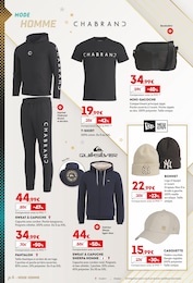 Offre Sacoche Homme dans le catalogue Sport 2000 du moment à la page 6