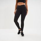 Promo Legging de sport taille haute noir femme à 22,99 € dans le catalogue La Halle à Meyzieu