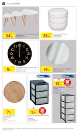 Offre Pouf dans le catalogue Intermarché Hyper du moment à la page 48