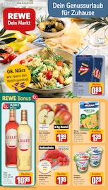 Ähnliche Federweißer Angebote im Prospekt "Dein Markt" von REWE in Schweinfurt Ähnliche Angebote wie Federweißer im Prospekt "Dein Markt" auf Seite 1 von REWE in Schweinfurt
