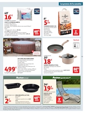 Promos Lit dans le catalogue "La Fête De MAMAN" de Auchan Hypermarché Lit en promo dans le catalogue Auchan Hypermarché à la page 41
