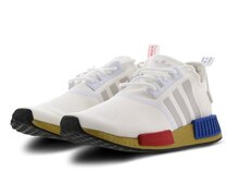 Foot Locker Lorient - adidas NMD R1 - Homme Chaussures Promo adidas NMD R1 - Homme Chaussures dans le catalogue Foot Locker "Foot Locker" à Lorient