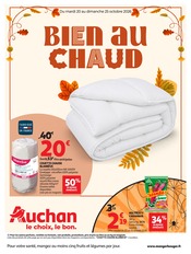 Promos Couette dans le catalogue "BIEN AU CHAUD" de Auchan Hypermarché Couette en promo dans le catalogue Auchan Hypermarché à la page 1