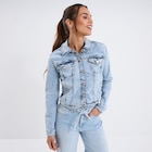 Veste en jean ajustée boutonnée denim double stone femme à 25,99 € dans le catalogue La Halle