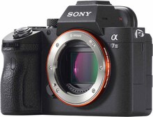 Alpha 7 III Gehäuse Vollformat Systemkamera bei Media-Markt in Bochum Alpha 7 III Gehäuse Vollformat Systemkamera im Angebot bei Media-Markt Bochum für 1.949,00 €