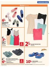 Promos Chaussures dans le catalogue "DESTINATION SOLEIL" de Auchan Hypermarché Chaussures en promo dans le catalogue Auchan Hypermarché à la page 9