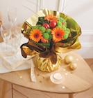 Bouquet Bulle 12 Tiges Nativité Avec Décor dans le catalogue Intermarché Hyper