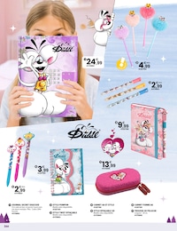 Offre Carnet Notes dans le catalogue JouéClub du moment à la page 228
