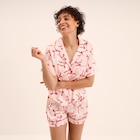 Promo Ensemble pyjama short soyeux 2 pièces rose femme à 25,99 € dans le catalogue La Halle à Coulommiers