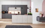 Inselküche Angebote von MONDO bei Opti-Wohnwelt Saarlouis für 10.999,00 €