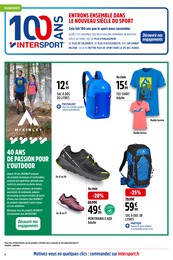 Offre Vêtements dans le catalogue Intersport du moment à la page 8