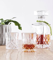 Whisky-Set „Noblesse“ bei XXXLutz Möbelhäuser in Koblenz Whisky-Set „Noblesse“ im Angebot bei XXXLutz Möbelhäuser Koblenz für 39,99 €