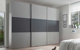Aktuelles Schwebetürenschrank 3-türig Angebot bei XXXLutz Möbelhäuser in Stuttgart ab 999,00 €