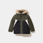 Parka 3-en-1 à capuche fausse fourrure vert kaki garçon en promo chez La Halle Parka 3-en-1 à capuche fausse fourrure vert kaki garçon dans le catalogue La Halle