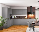 Aktuelles Einbauküche 615 taupegrau/Walnuss natur Angebot bei porta Möbel in Frankfurt (Main) ab 4.999,00 €