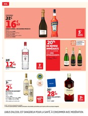 Promos Vin dans le catalogue "XXL" de Auchan Supermarché Vin en promo dans le catalogue Auchan Supermarché à la page 4