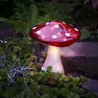 Promo Balise solaire "Champignon" à 5,99 € dans le catalogue Gamm vert à Les Ponts-de-Cé